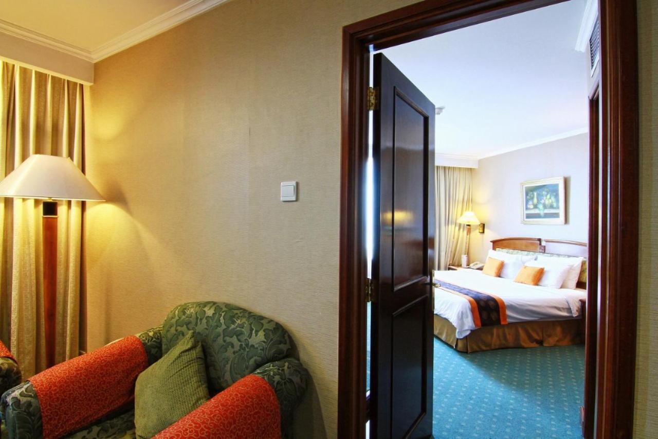Grand Arkenso Park View Hotel Semarang Ngoại thất bức ảnh