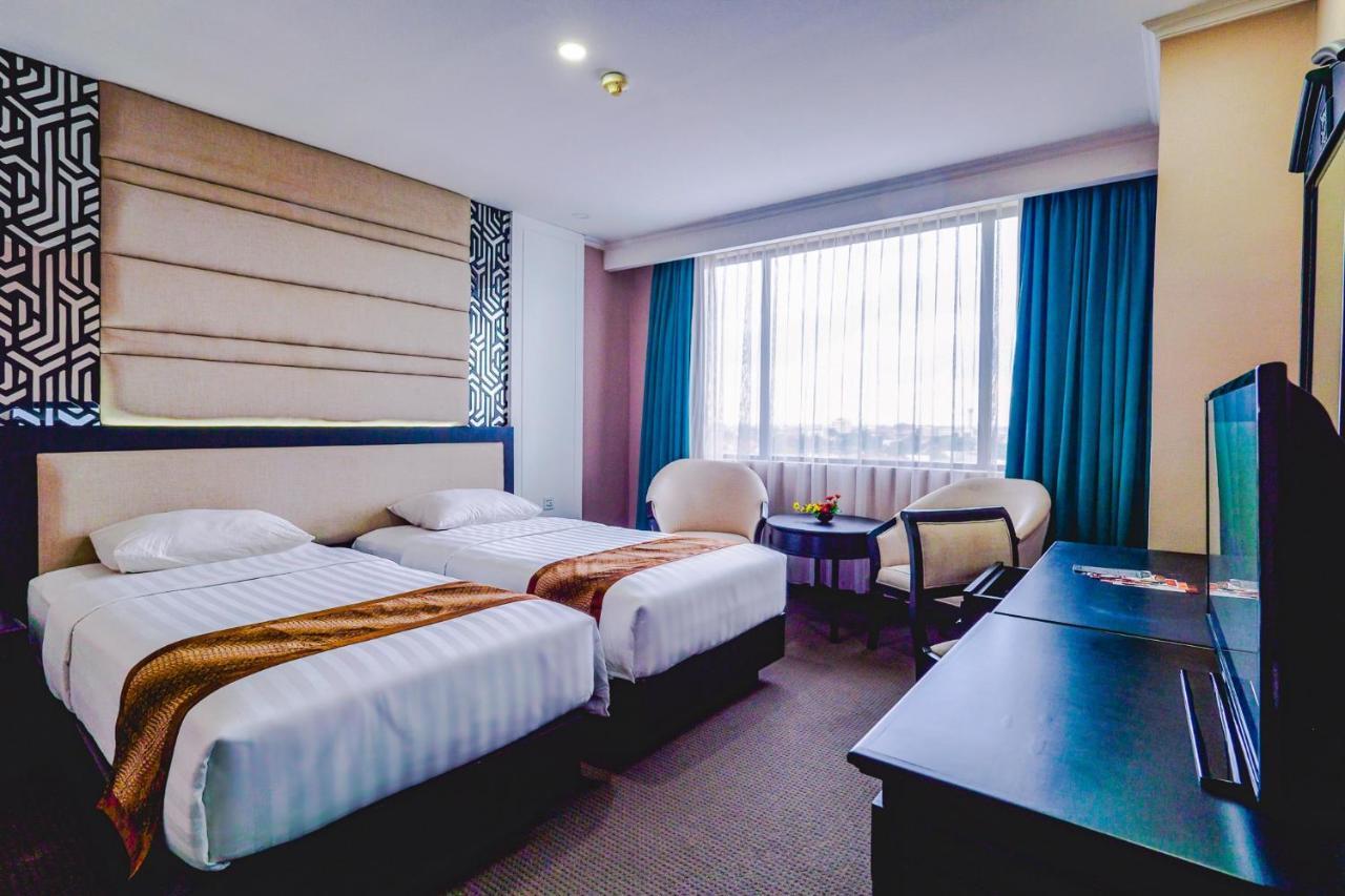 Grand Arkenso Park View Hotel Semarang Ngoại thất bức ảnh
