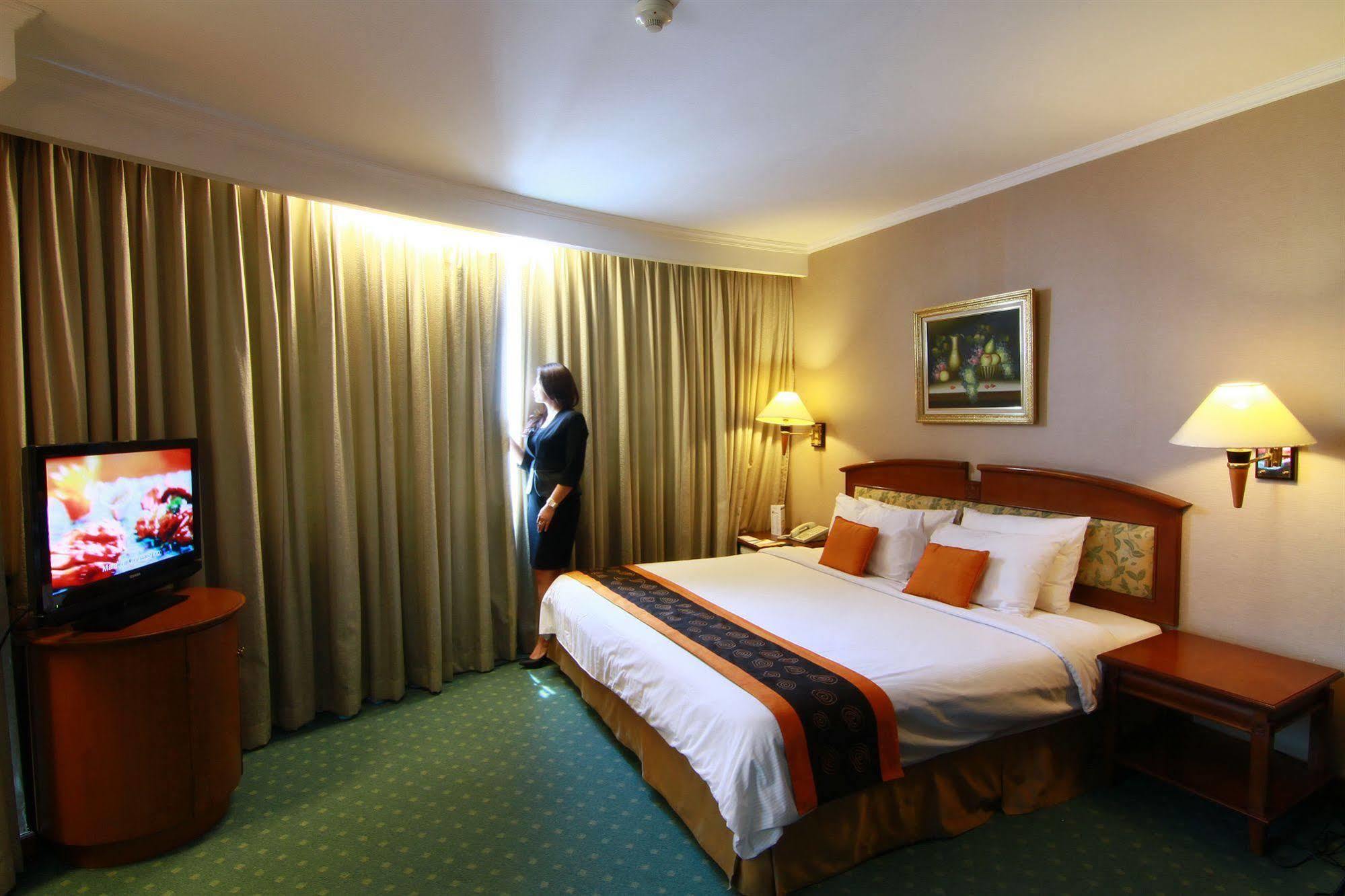 Grand Arkenso Park View Hotel Semarang Ngoại thất bức ảnh