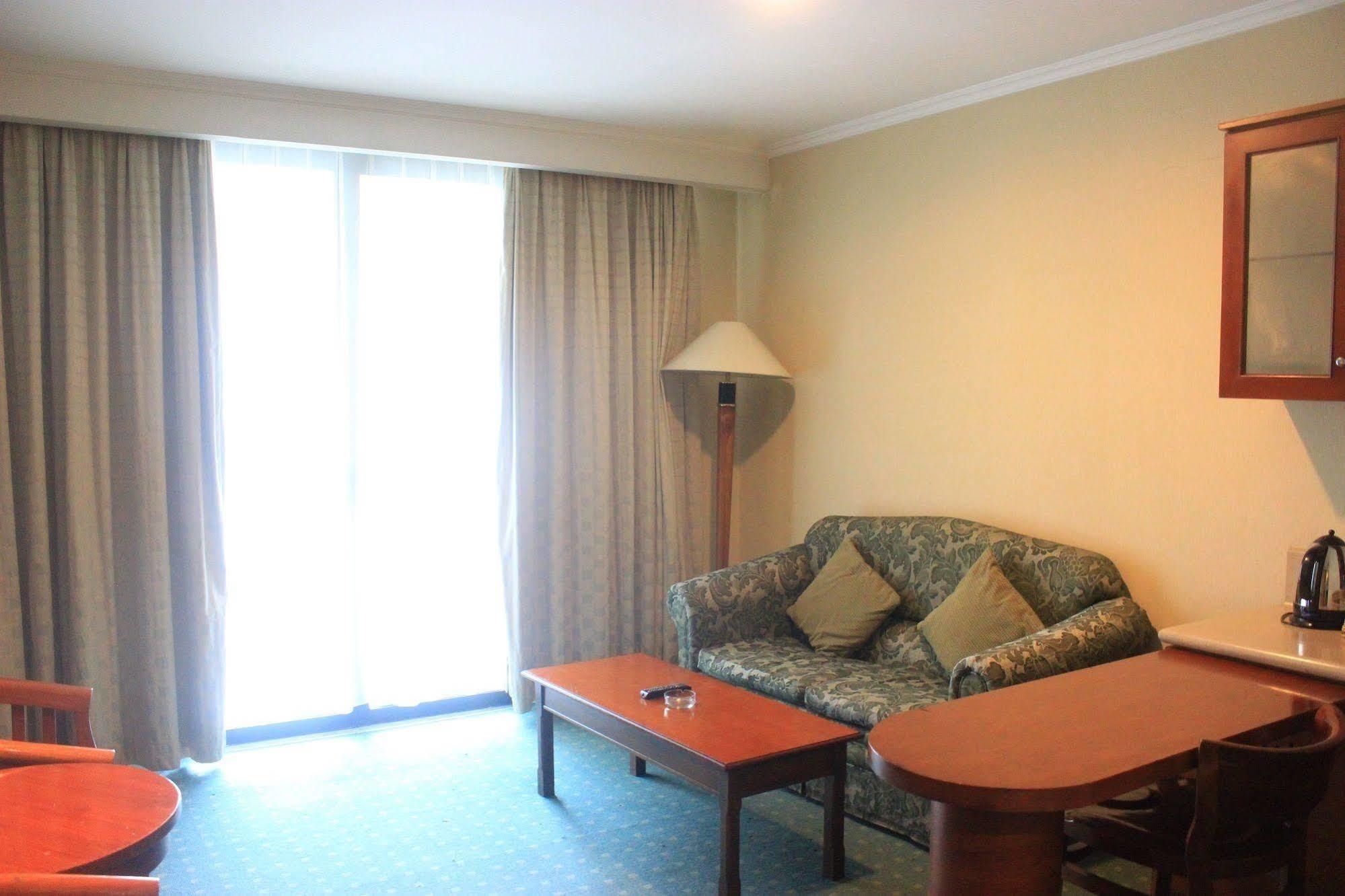 Grand Arkenso Park View Hotel Semarang Ngoại thất bức ảnh